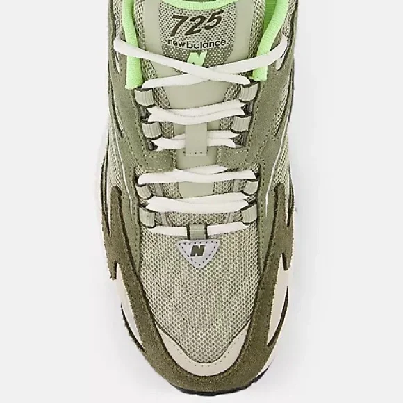 New Balance Heritage 725v1 Sneakers